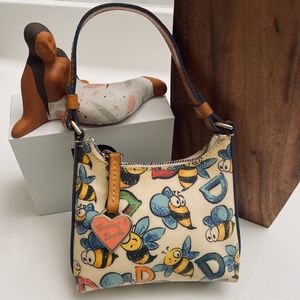 DOONEY & BURKE Vintage Fall 2006 Bumble Bee Mini Purse